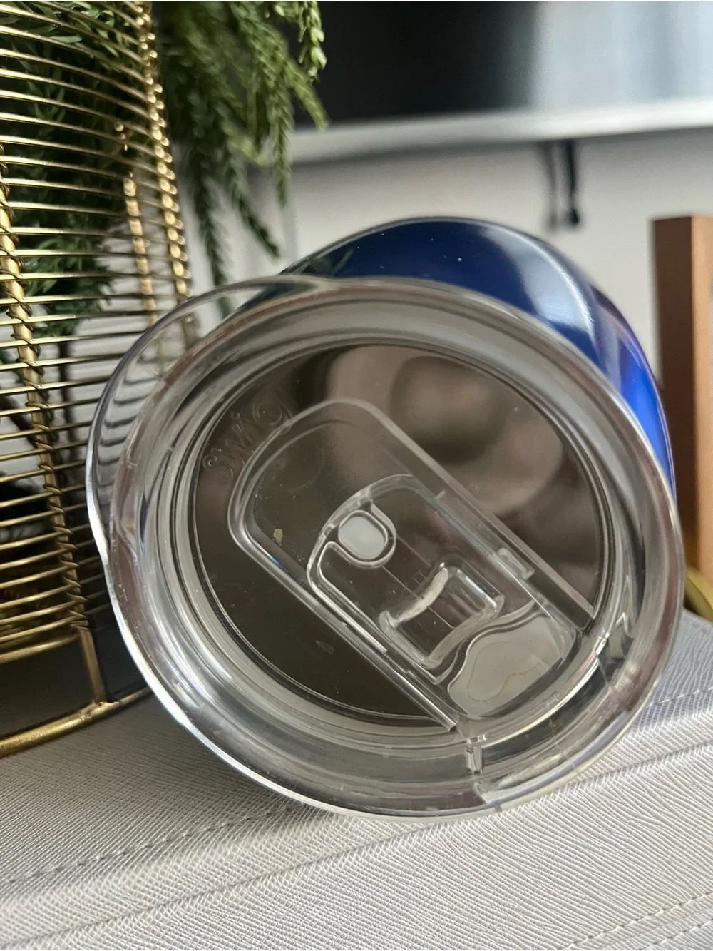 Swig Iridescent Blue Stainless Steel Tumbler - Insulated Wine Cup